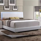 Letto King size orientale da 85 pollici Lorimar con luce a LED, testiera in ecopelle - Acme Furniture