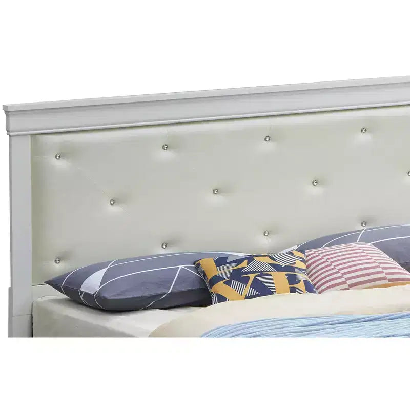 Letto Imbottito con Testiera Trapuntata