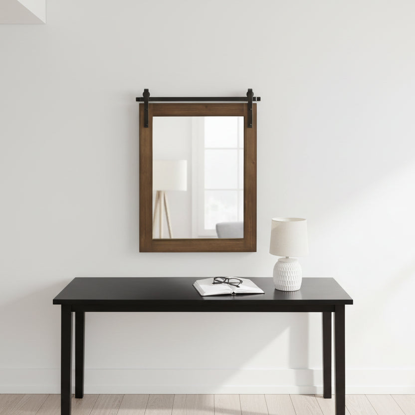 Specchio da parete rustico in legno con porta da fienile