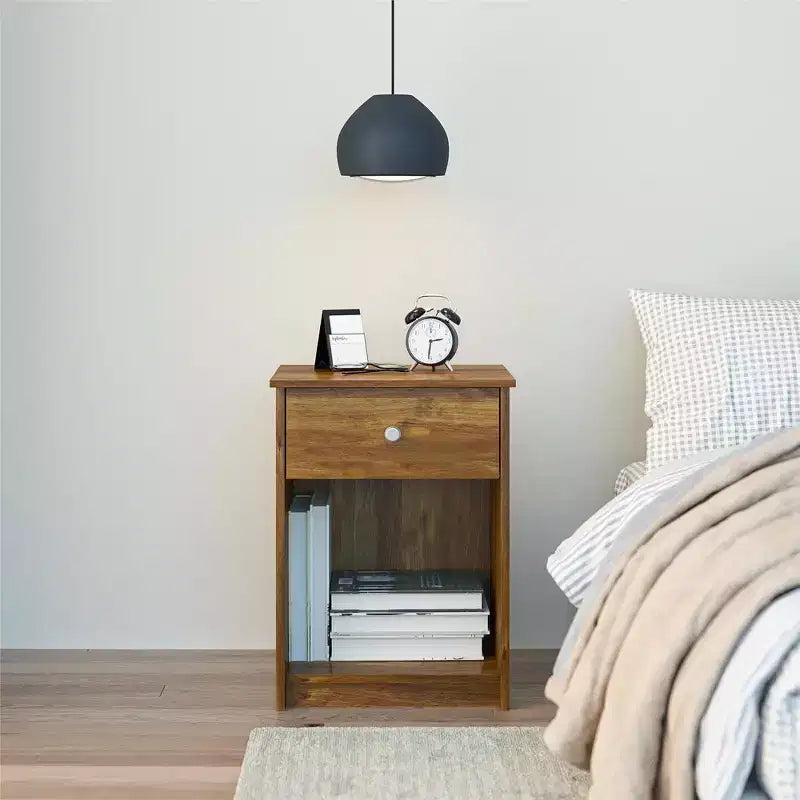 Comodino con cassetto e ripiano aperto